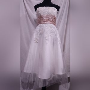 Wedding/prom dress